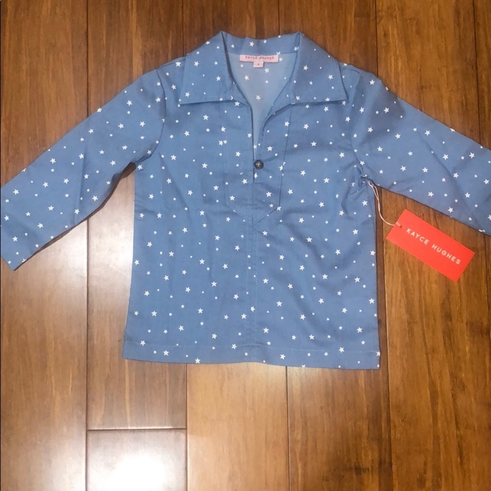 Kayce Hughes Girls 3/4 sleeve star shirt. Chambray